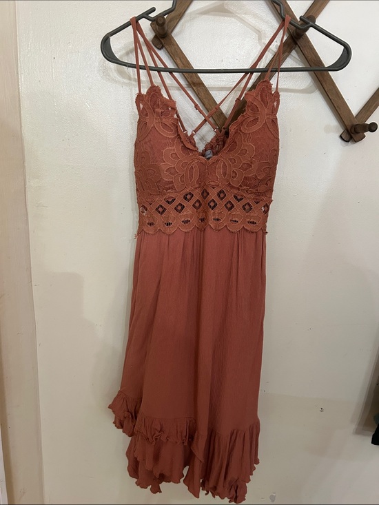 Wishlist Dresses & Skirts - Wishlist Rust Crochet-Trim Mini Dress